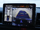 パノラミックビューモニター付きで駐車時も全方向の確認が出来ます☆