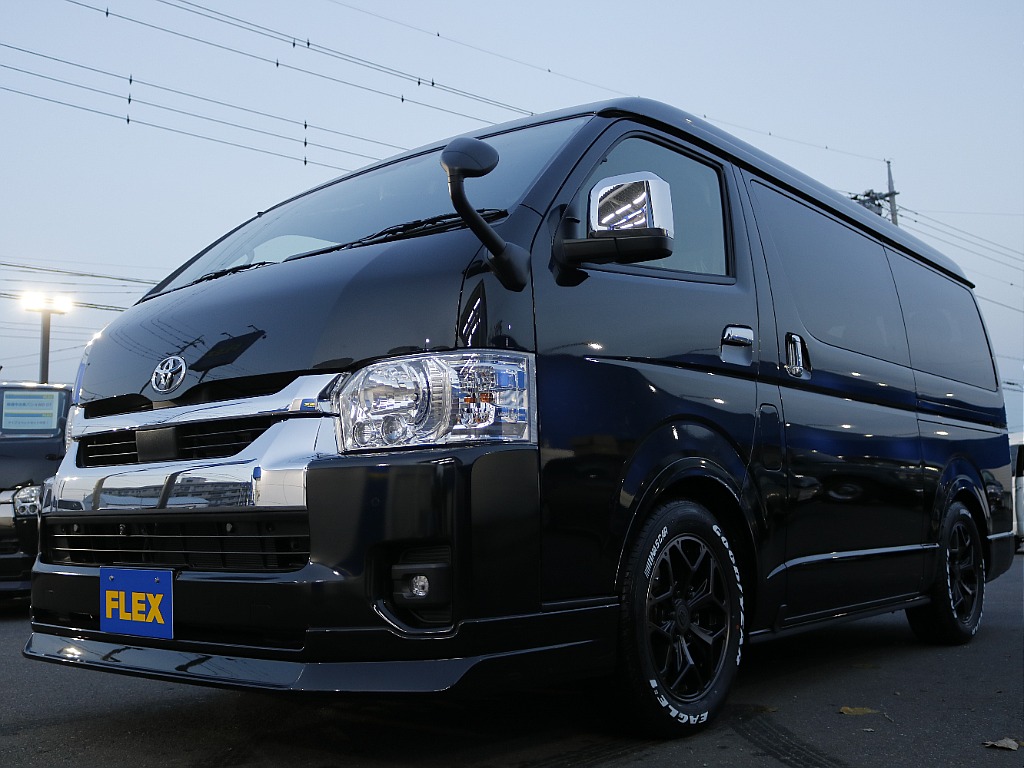 茨城県つくば市にハイエース専門の新車・中古車の展示場を展開！人気のグレード・年式をその場で見比べられます♪皆様のご来場、お問合せを心よりお待ちしております☆