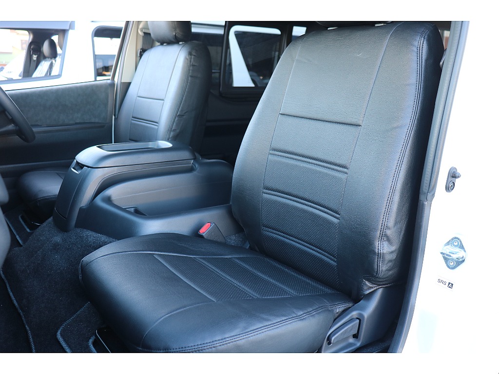 全席FLEXシートカバー！