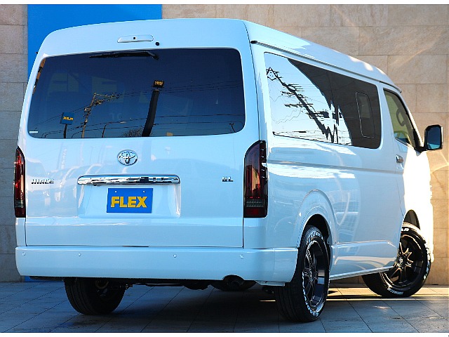 掃除のしやすいフローリング床張り施工車！