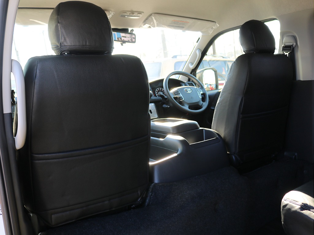 ＦＬＥＸグループは「すべての人に愛車を」をコンセプトに車種別に全国展開中！愛車と一緒に、ライフスタイルを充実させてもらいたいという思いで、ランクル仙台泉店では皆様のご要望になんでもお応えします♪