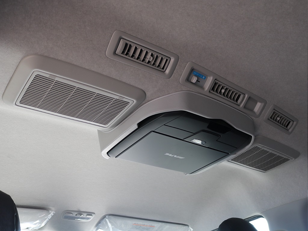 ＦＬＥＸグループは「すべての人に愛車を」をコンセプトに車種別に全国展開中！愛車と一緒に、ライフスタイルを充実させてもらいたいという思いで、ランクル仙台泉店では皆様のご要望になんでもお応えします♪