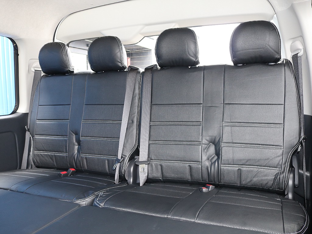 トヨタ ハイエース(5枚目)