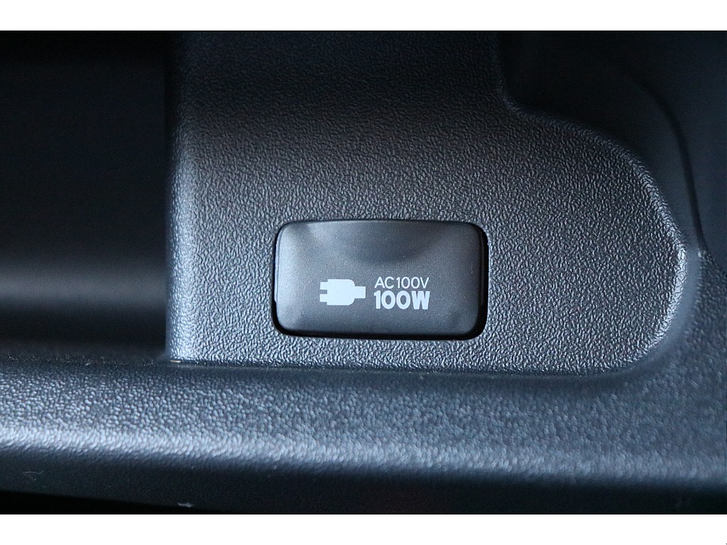 100Vアクセサリーコンセント！