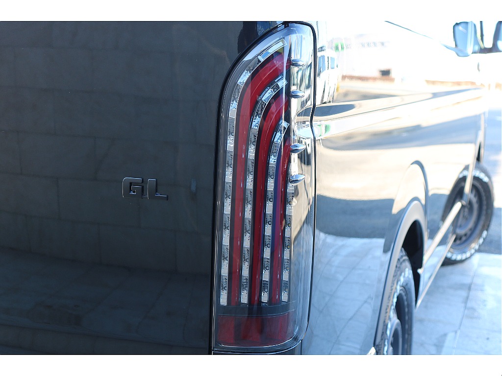 FLEX 煌めきLEDテール！