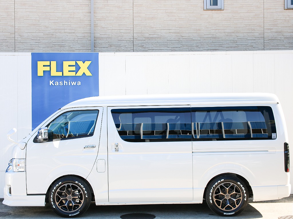 メーカーオプション パワースライドドア完備！！