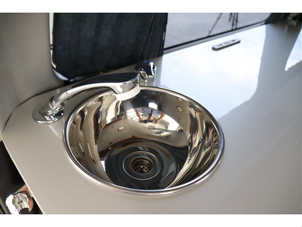 トヨタ ハイエース(25枚目)