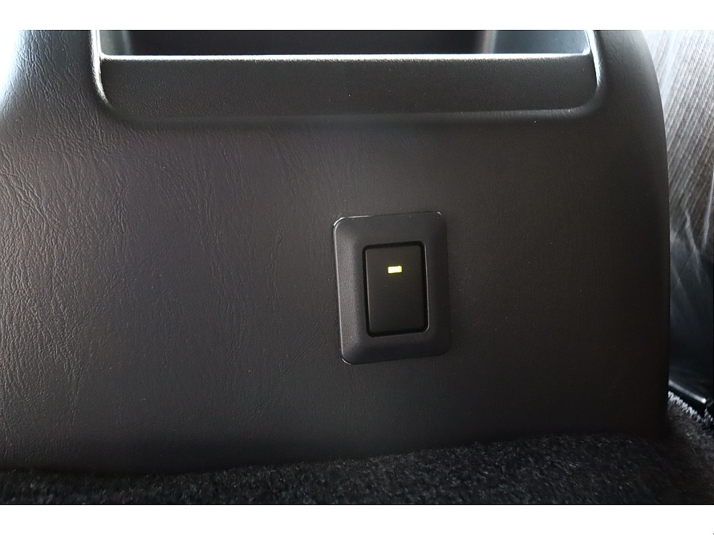 トヨタ ハイエース(40枚目)