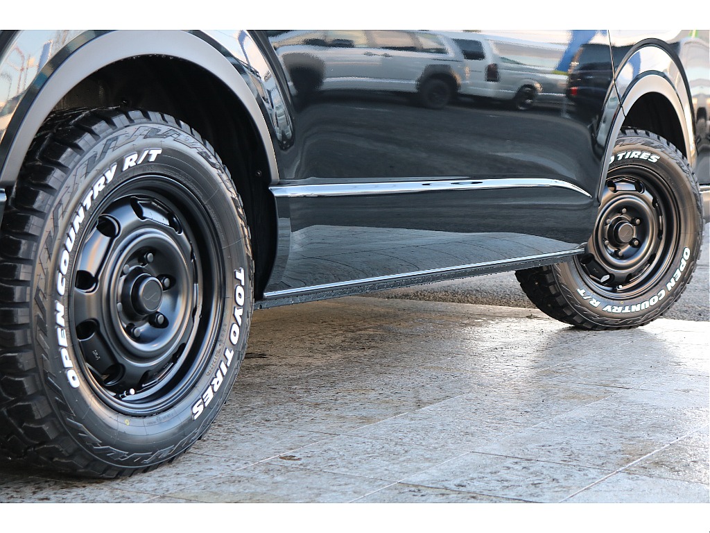 FLEX Paw16インチアルミ、TOYOオープンカントリータイヤRT！