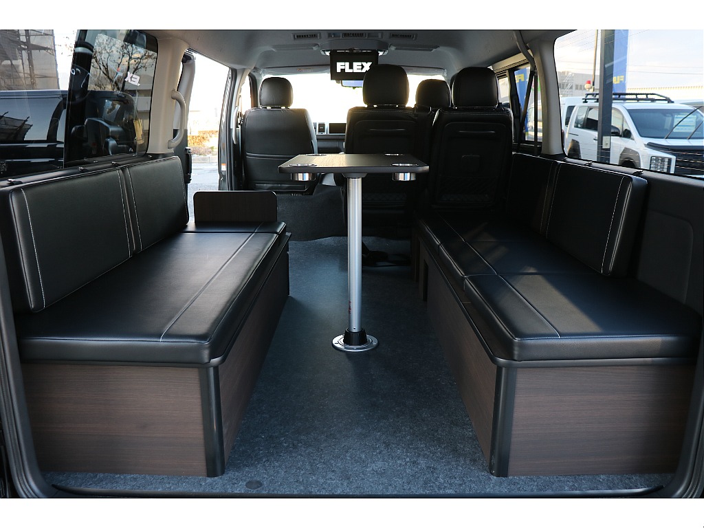 対面で食事も可能！