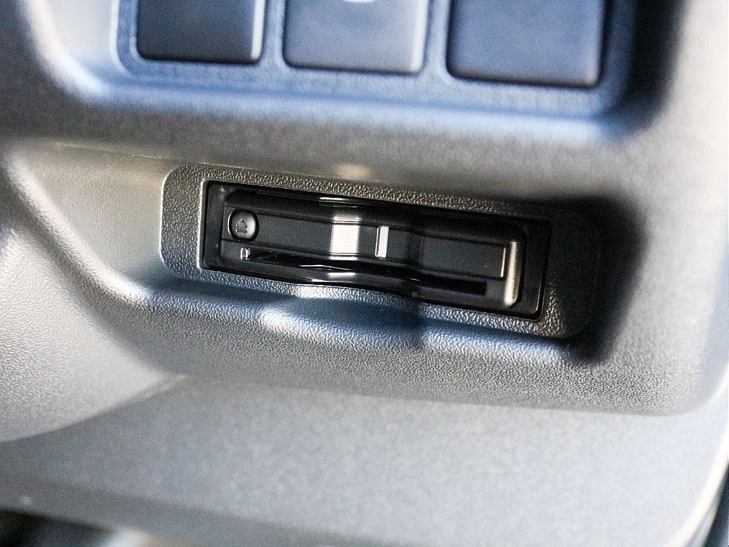 お出かけに便利なETC2.0完備！！