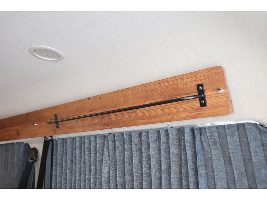 トヨタ ハイエース(35枚目)