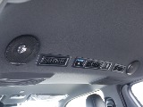 ルーフスピーカー☆ リア側のスピーカーが聞こえづらいハイエースには必須装備です♪