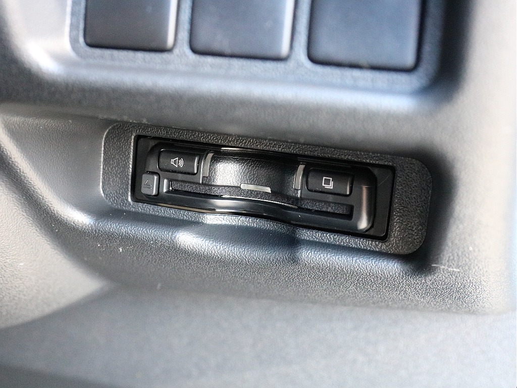 お出かけに便利なETC2.0完備！！