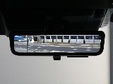 デジタルインナーミラー※モニターと鏡面で切り替え可能