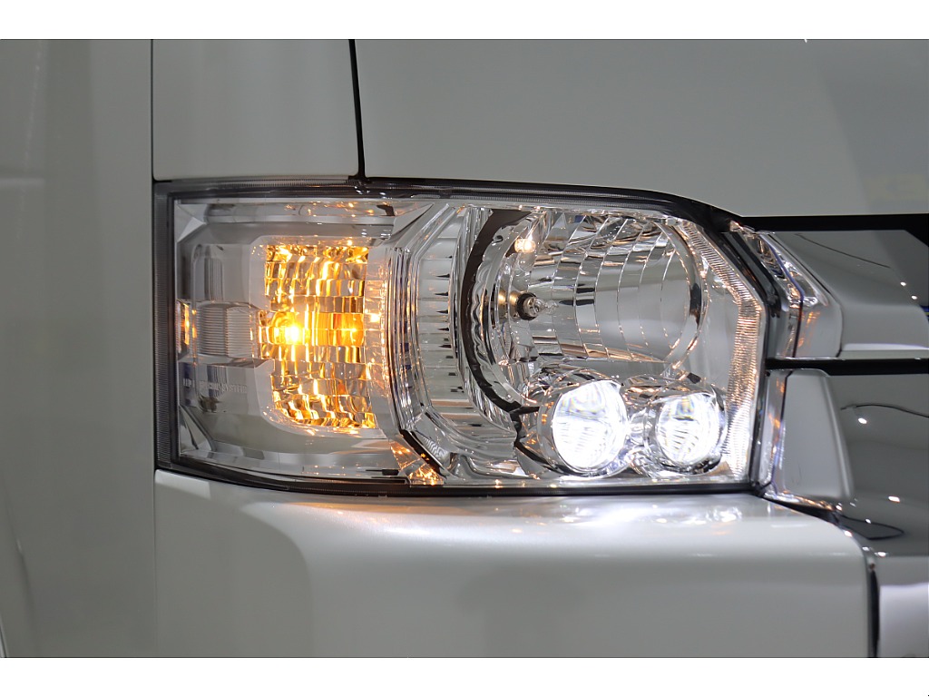 各所LEDバルブへの変更カスタムも承ります☆