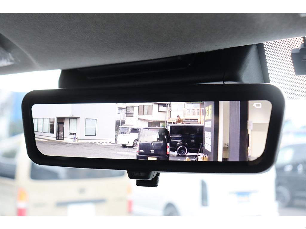 トヨタ ハイエース(46枚目)