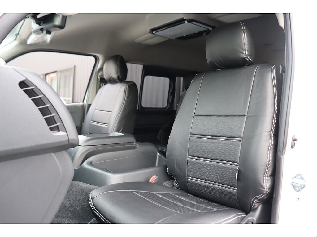 トヨタ ハイエース(49枚目)