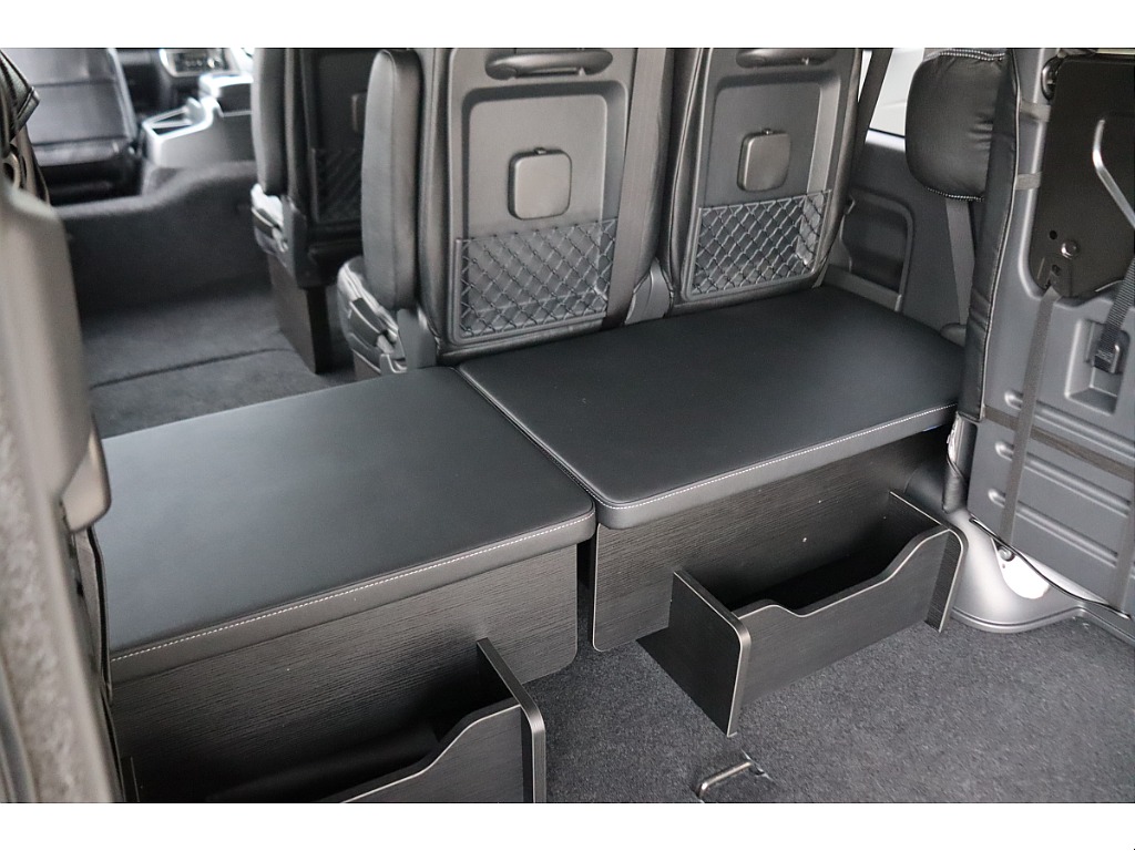 4列目のオットマンとしてもお使い頂けます！