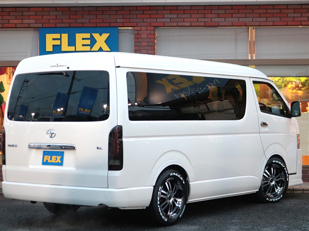 ボディーコーティングやスモークフィルムなど細かなオプションにもお応えいたします☆