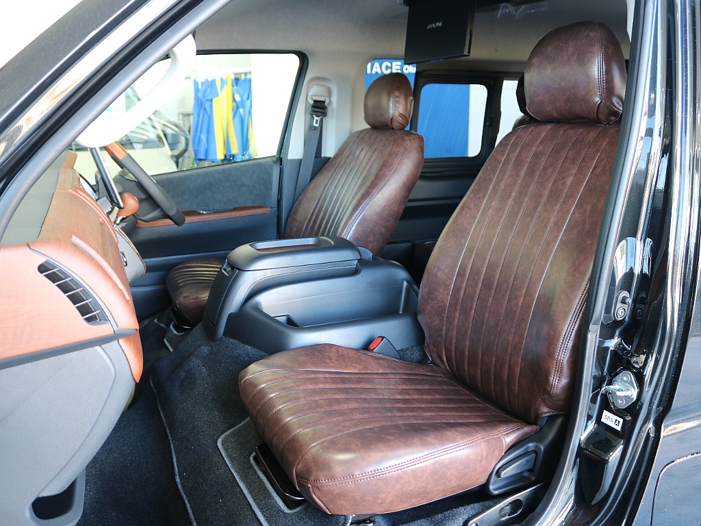 KNOT　RECORDSシートカバー装着済みです☆☆