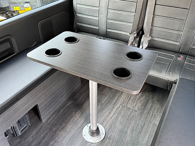 テーブルもご利用頂けます♪