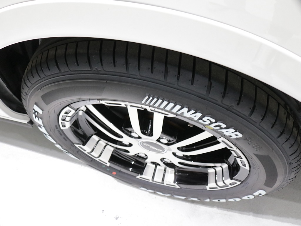 トヨタ ハイエース(29枚目)