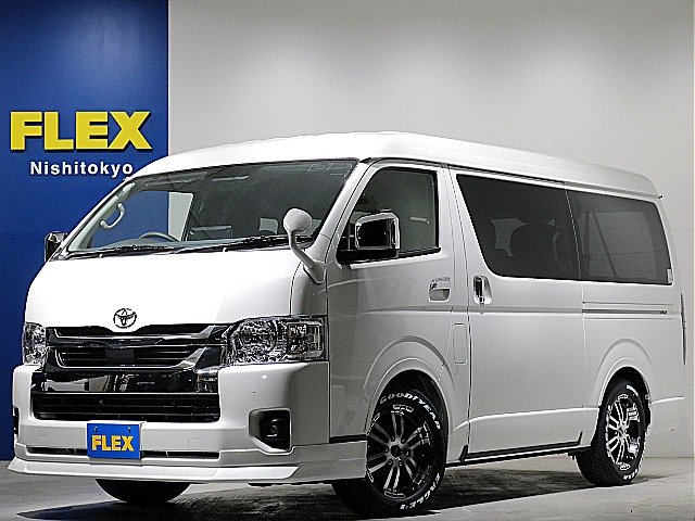 新車ハイエースワゴンＧＬ４ＷＤオリジナルＶｅｒ５シートアレンジ施工済みオリジナルフロントスポイラーオリジナルオーバーフェンダーオリジナルＬＥＤテールオリジナル１７インチアルミ１インチローダウン施工済み