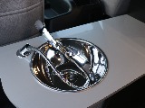 手を洗うスペースもあってホースは伸ばすことも可能になっております♪