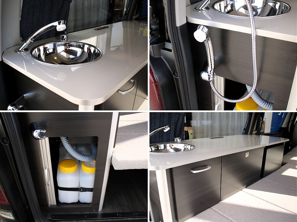 外からのアクセスも可能な位置にシンクを装備してます！シャワーヘッドは伸ばしてお使いいただけます！