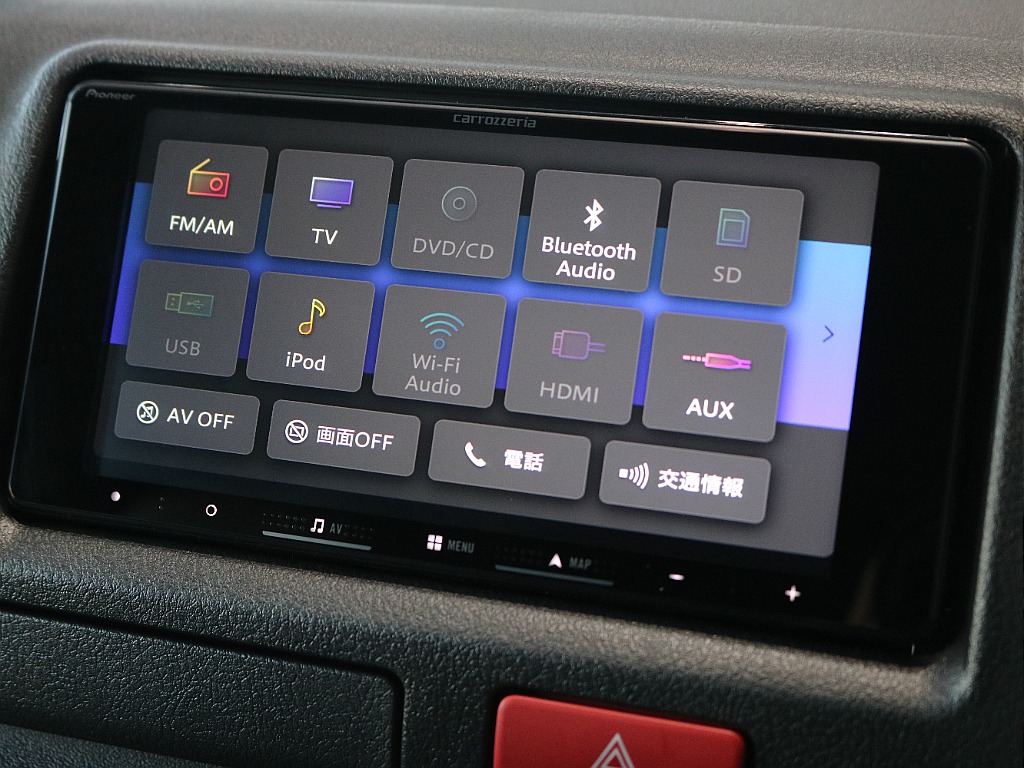 ナビはカロッツェリア7インチナビが装着済みです♪♪