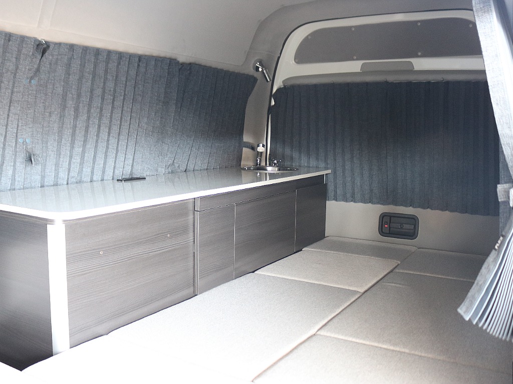 トヨタ ハイエースバン(38枚目)