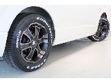 足元には大人気ナスカーのレタータイヤをインストール☆
