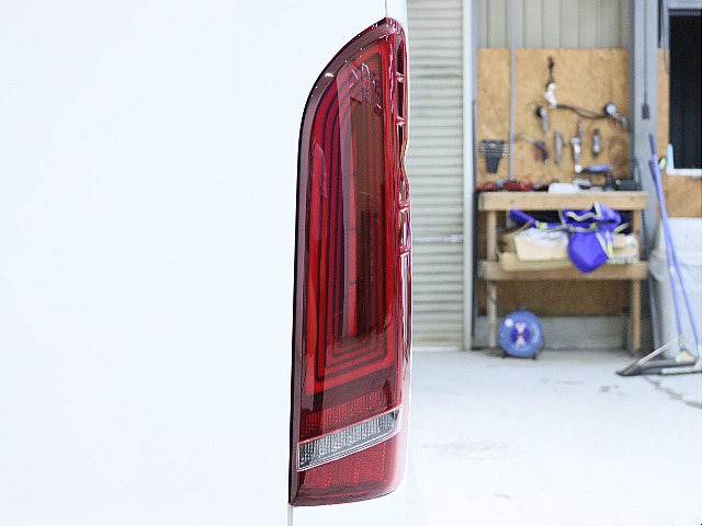 FLEXオリジナルNEOTRACEテールランプを装備しました♪