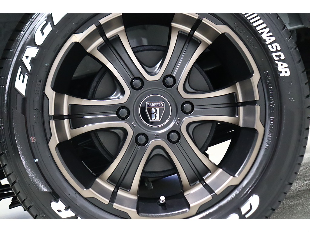 トヨタ ハイエースバン(55枚目)