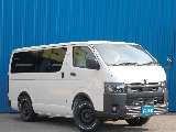 トヨタ ハイエースバン(2枚目)