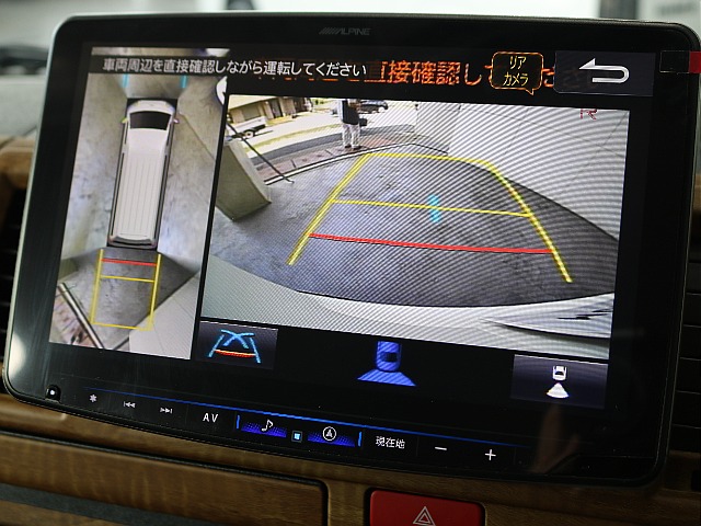 パノラミックビューモニターが装備されているので後退時も安心です☆