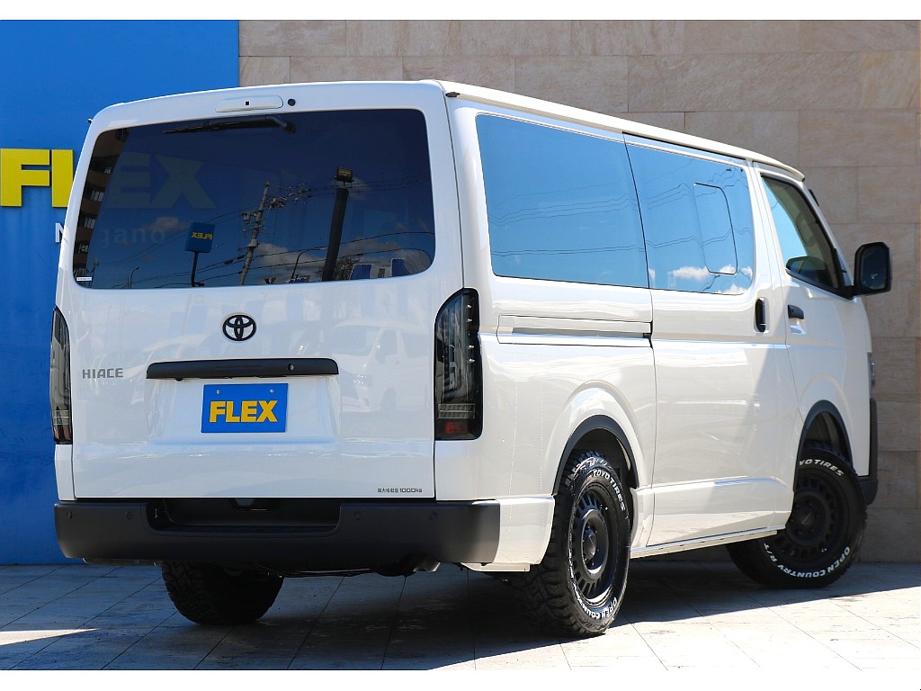 オフロード仕様でカッコいい外装とオシャレな内装Wood Villageの新車ディーゼルターボ4WD！