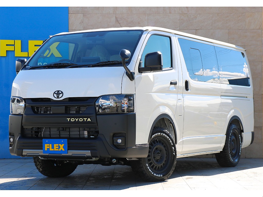 ハイエース長野店までお問合せお待ちしております！ 新車！ディーゼルターボ4WD！オリジナルキャンピングカーWood Village！