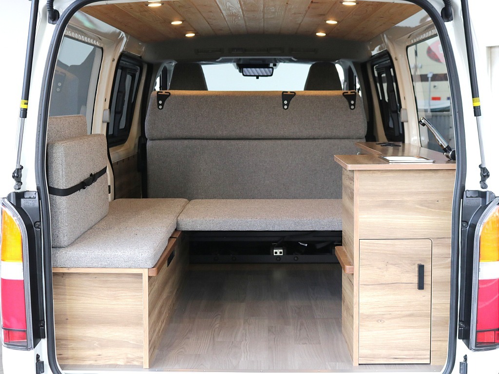 広々後部空間！