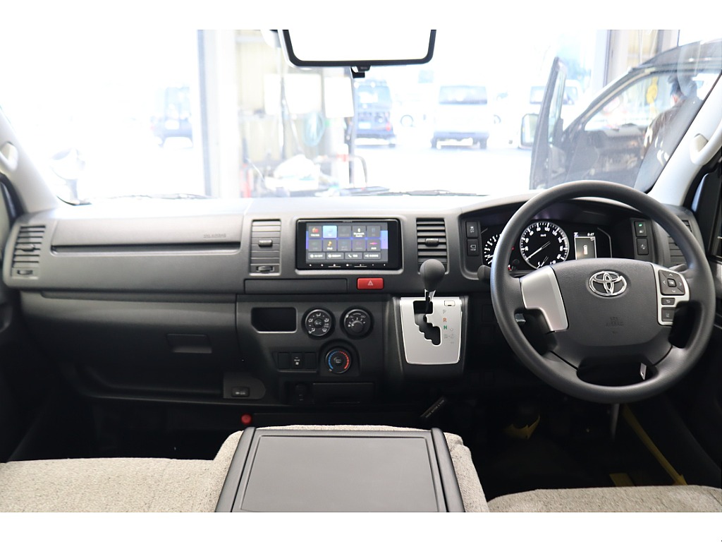 待望の新車×キャンピングカーとなります☆