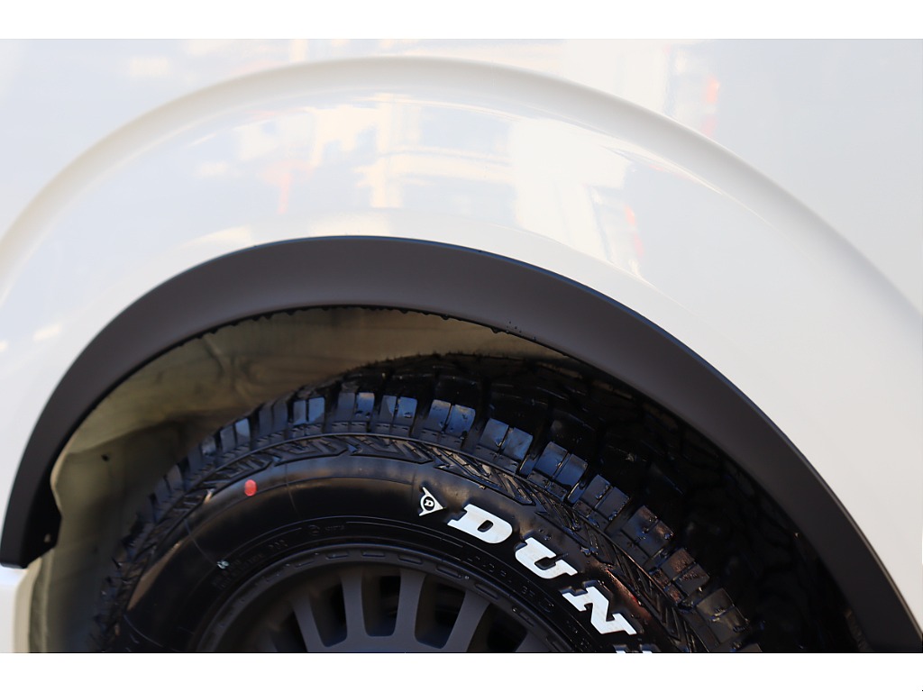 マットブラックのオーバーフェンダーです☆