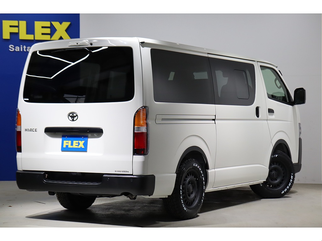 トヨタ ハイエースバン(27枚目)