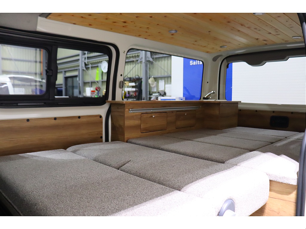 トヨタ ハイエースバン(52枚目)