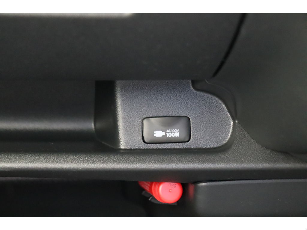 トヨタ ハイエースバン(60枚目)