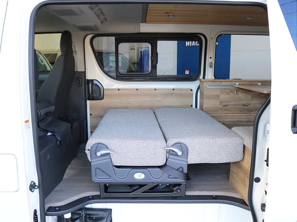 トヨタ&nbsp;ハイエースバン&nbsp;5ドアバン2.0DXロング&nbsp;Wood Village&nbsp;埼玉県の詳細画像&nbsp;その7