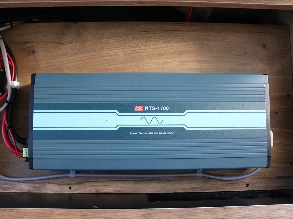 トヨタ&nbsp;ハイエースバン&nbsp;5ドアバン2.0DXロング&nbsp;Wood Village&nbsp;埼玉県の詳細画像&nbsp;その9