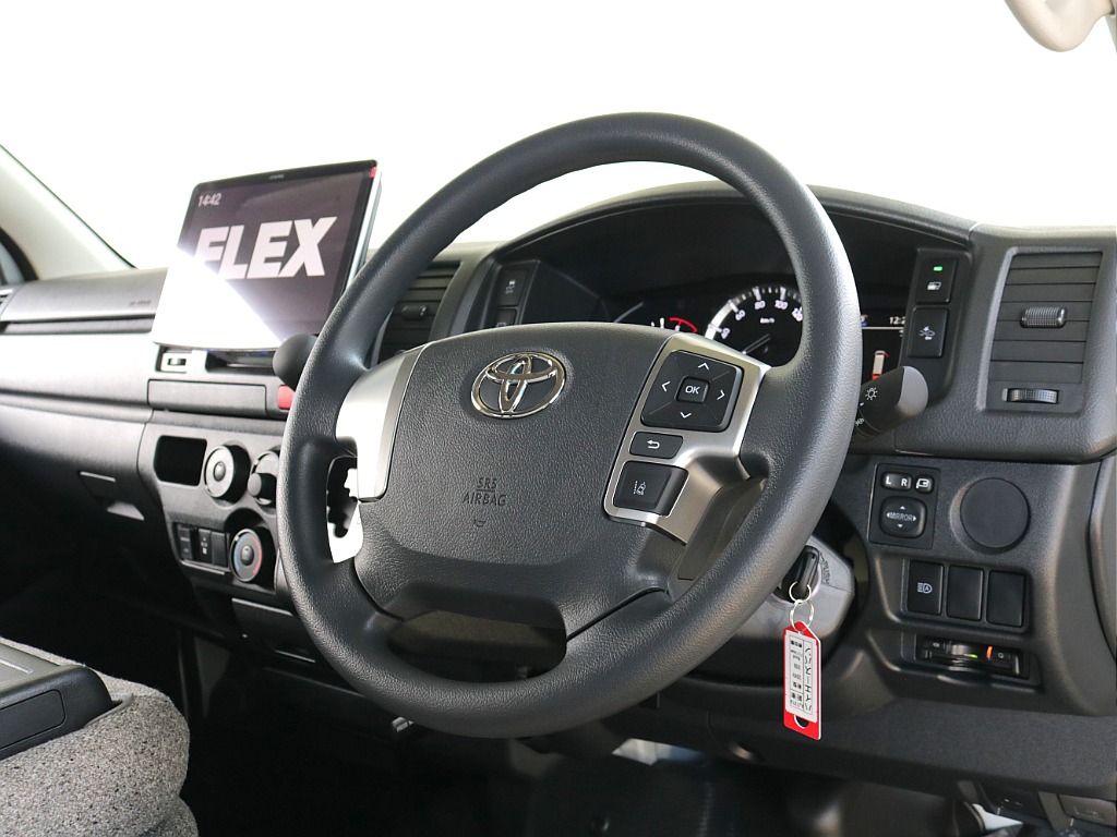 ステアリングスイッチ