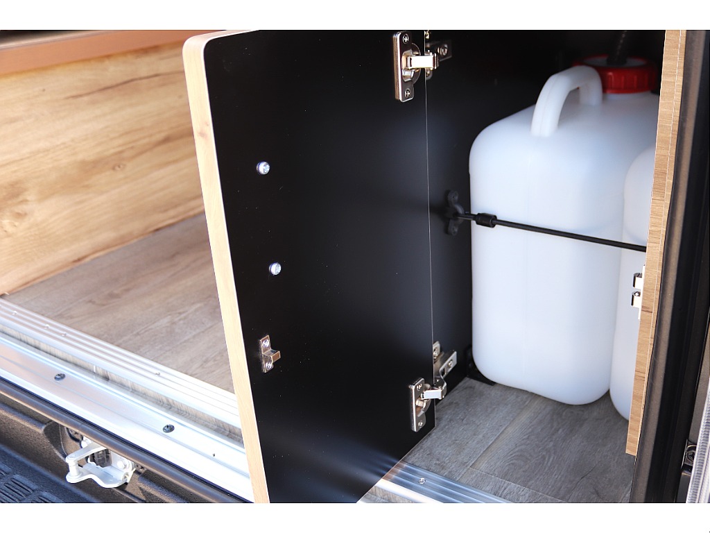 ハイエース高崎店にて展示中♪027-329-5670