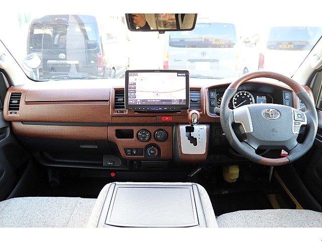 ハイエース高崎店にて展示中♪027-329-5670